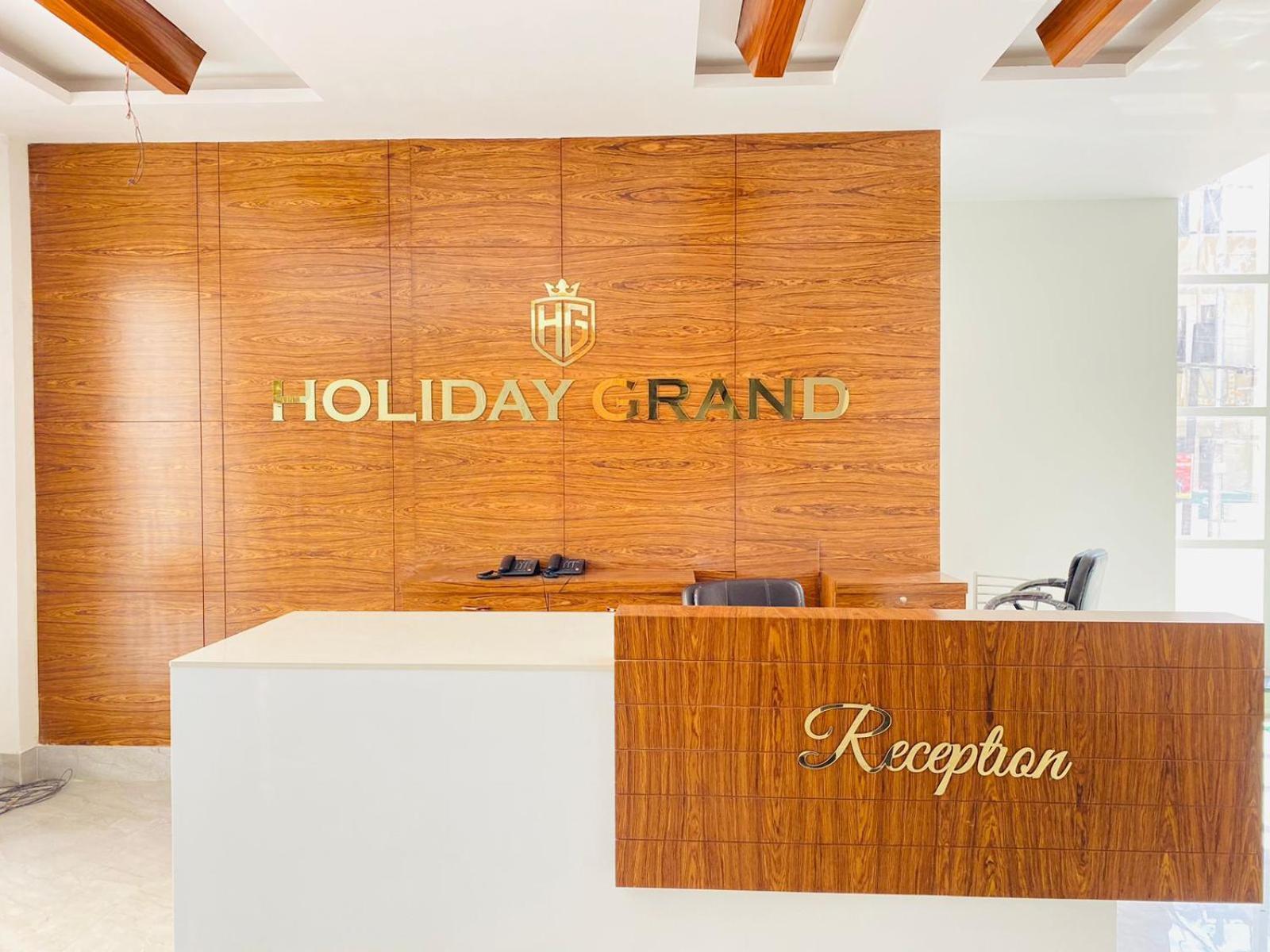 Hotel Holiday Grand Greater Noida Buitenkant foto